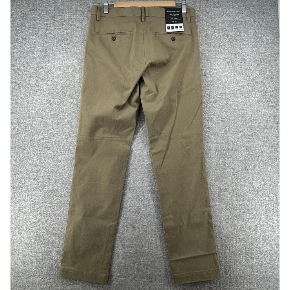 Banana Republic Rapid Movement Chino Aiden Slim Fit Pants Men Sz 30x32 Brown NEW